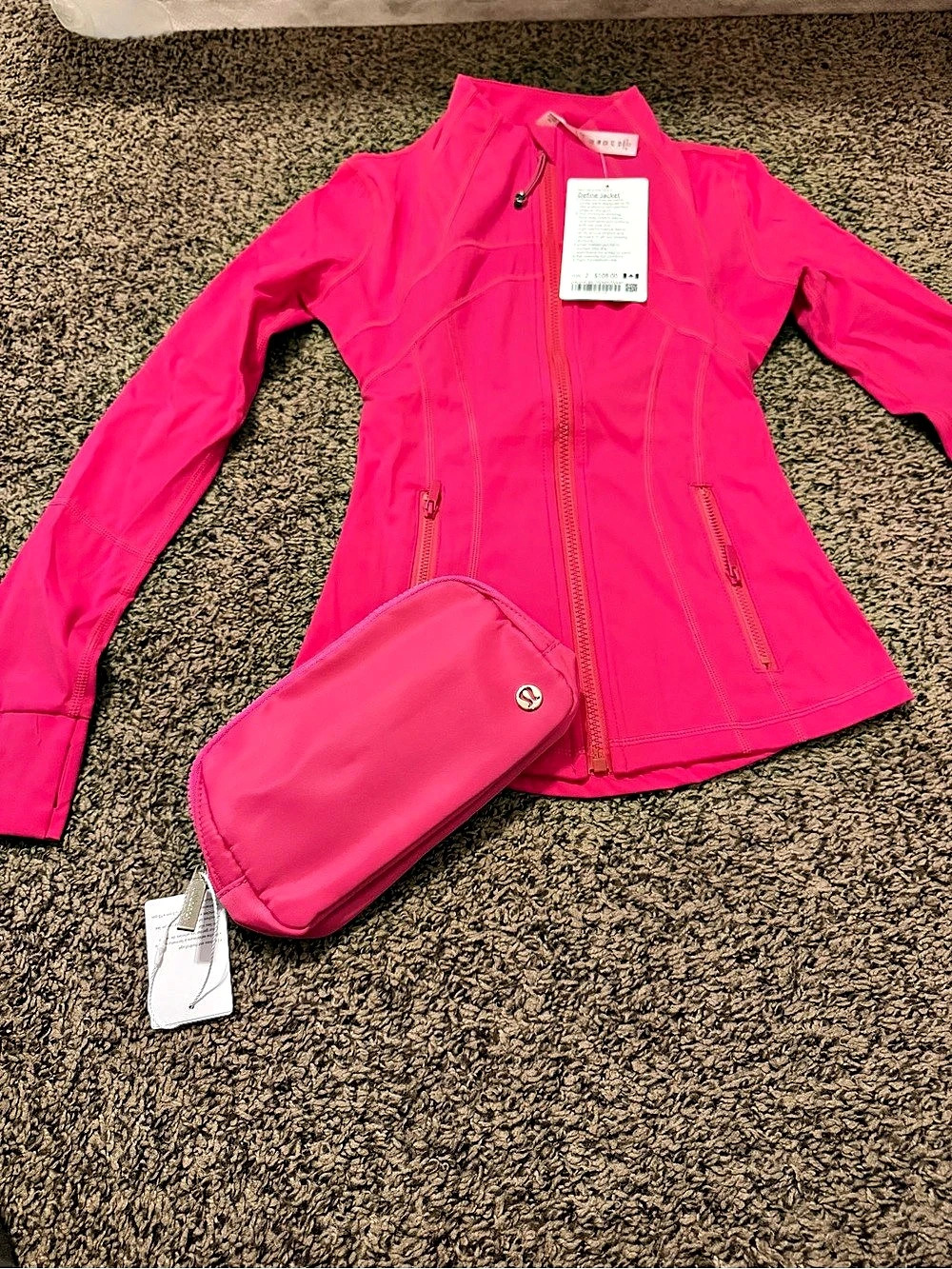 lululemon Women's Athletic Jacket in Pink Size 6 NWT